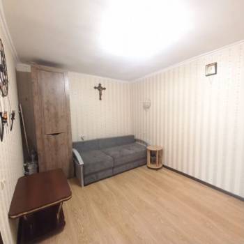 Продается 1-комнатная квартира, 28 м²