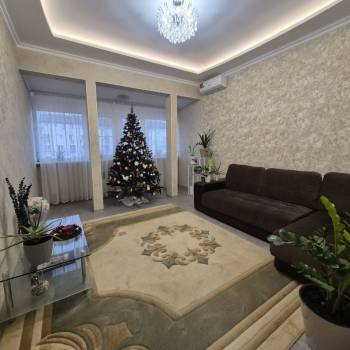 Продается Многокомнатная квартира, 115 м²