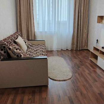 Сдается 1-комнатная квартира, 40 м²