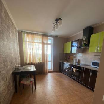 Сдается 1-комнатная квартира, 46,1 м²