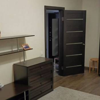 Продается 1-комнатная квартира, 43,2 м²