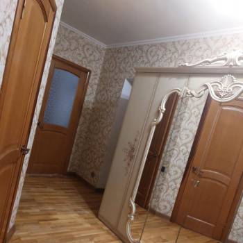 Сдается 1-комнатная квартира, 54 м²