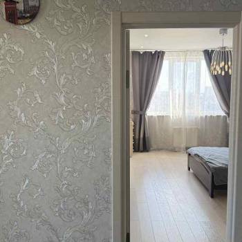 Сдается 2-х комнатная квартира, 115 м²