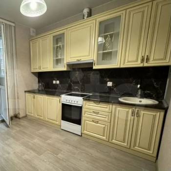 Продается 1-комнатная квартира, 37,4 м²