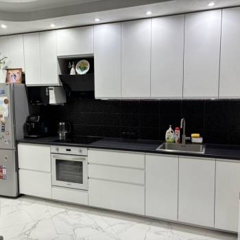Продается 3-х комнатная квартира, 82 м²