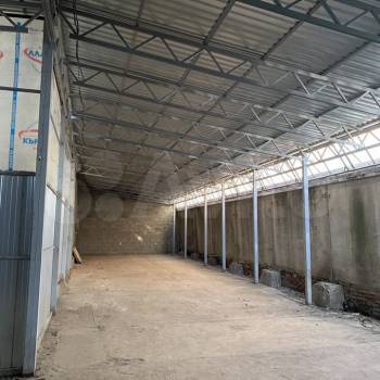 Сдается Нежилое помещение, 180 м²