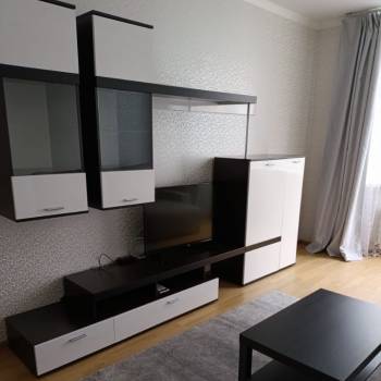 Сдается 2-х комнатная квартира, 74 м²
