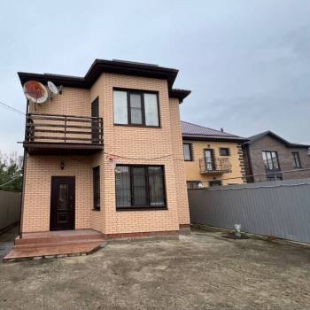Продается Дом, 192 м²