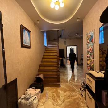 Продается Дом, 192 м²
