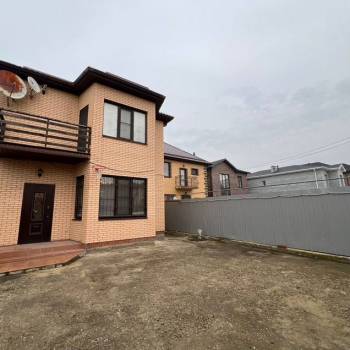Продается Дом, 192 м²