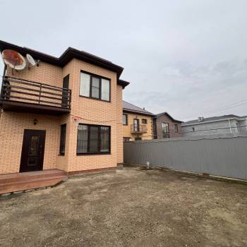 Продается Дом, 192 м²