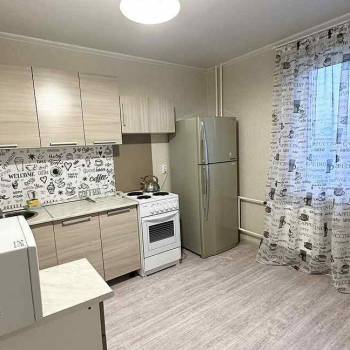 Сдается 1-комнатная квартира, 38,9 м²