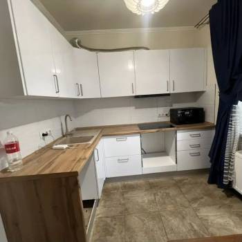 Сдается 1-комнатная квартира, 39 м²