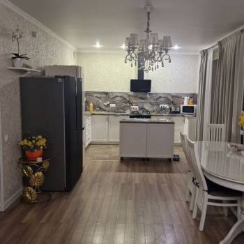 Продается Дом, 154 м²