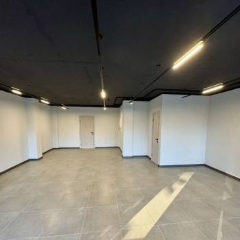 Продается Нежилое помещение, 88 м²