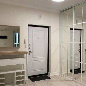Продается 1-комнатная квартира, 47 м²