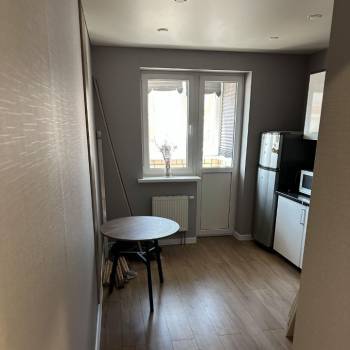 Сдается 1-комнатная квартира, 35 м²