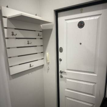Продается 1-комнатная квартира, 42 м²