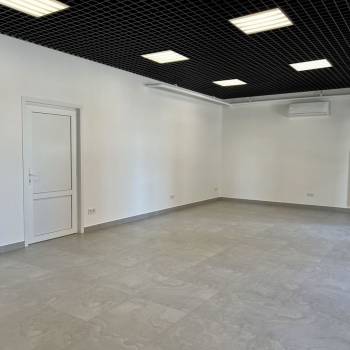 Сдается Нежилое помещение, 60 м²