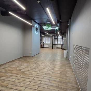 Сдается Нежилое помещение, 85 м²
