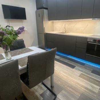 Продается 1-комнатная квартира, 46,7 м²