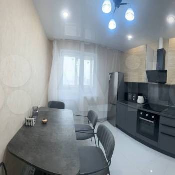 Продается 1-комнатная квартира, 35,4 м²