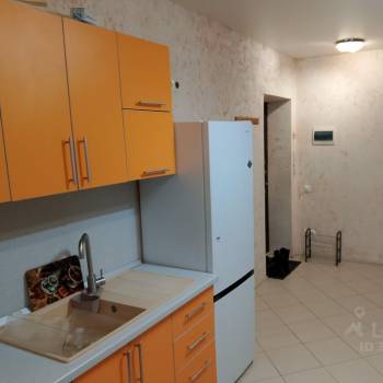Продается 1-комнатная квартира, 36,8 м²