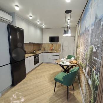 Сдается 2-х комнатная квартира, 57 м²