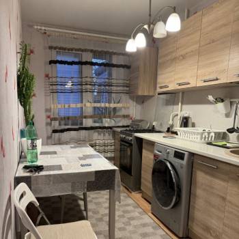 Продается 1-комнатная квартира, 36 м²