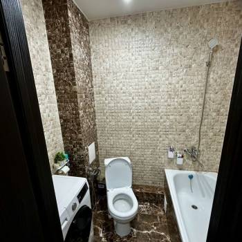 Продается 1-комнатная квартира, 41 м²