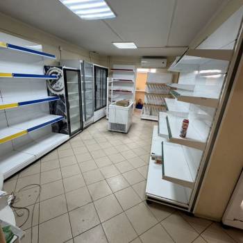 Продается Нежилое помещение, 65 м²