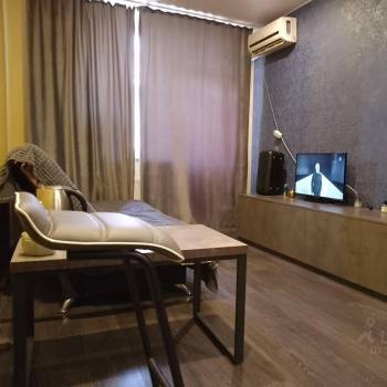 Продается 1-комнатная квартира, 37 м²