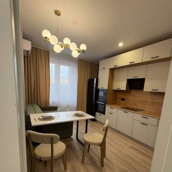 Сдается 1-комнатная квартира, 47 м²
