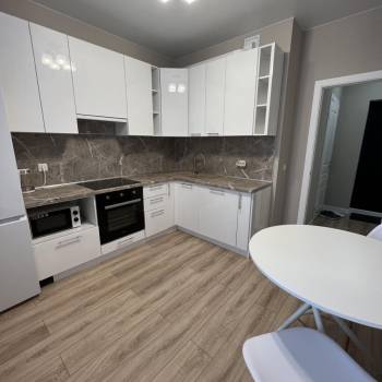 Сдается 1-комнатная квартира, 35 м²
