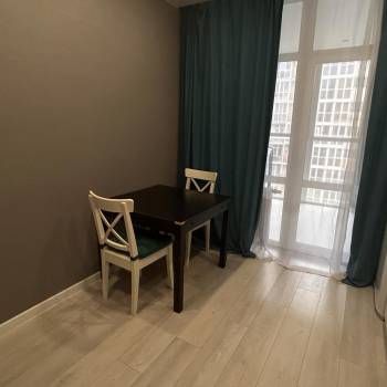 Сдается 1-комнатная квартира, 40 м²