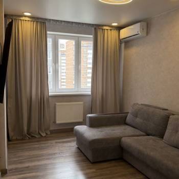 Сдается 1-комнатная квартира, 35 м²