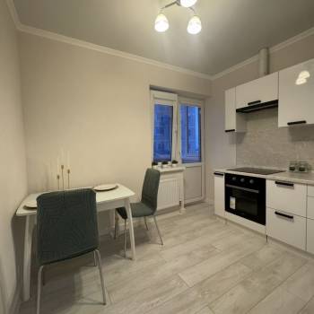 Сдается 1-комнатная квартира, 39,4 м²