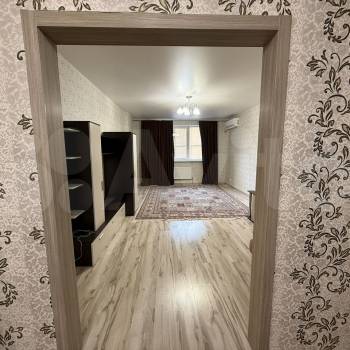 Сдается 2-х комнатная квартира, 87 м²