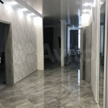 Сдается Многокомнатная квартира, 105 м²