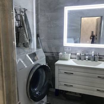 Сдается Многокомнатная квартира, 105 м²