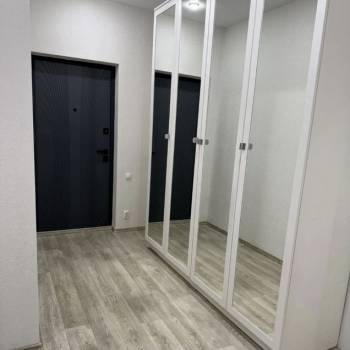 Сдается Многокомнатная квартира, 77 м²