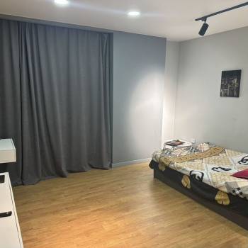 Продается 1-комнатная квартира, 39 м²