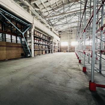 Сдается Нежилое помещение, 800 м²