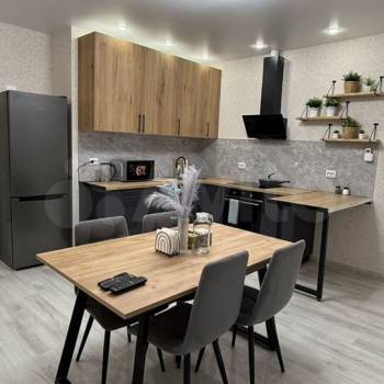 Сдается 2-х комнатная квартира, 65 м²