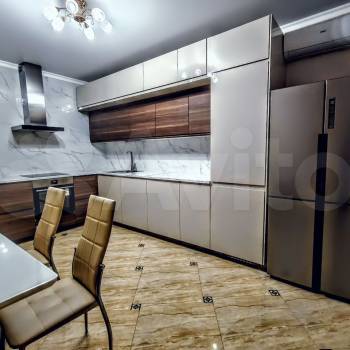 Продается 1-комнатная квартира, 47,4 м²