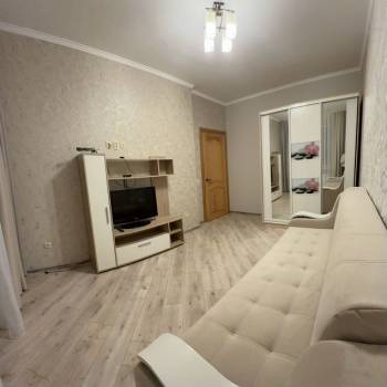 Сдается 1-комнатная квартира, 36 м²