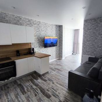 Продается 1-комнатная квартира, 36,9 м²