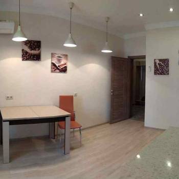 Сдается 1-комнатная квартира, 46 м²