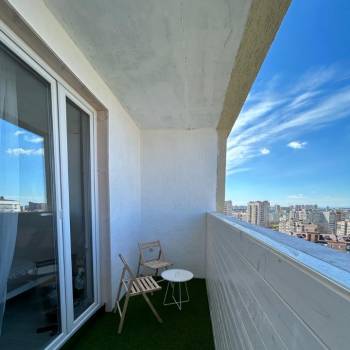 Продается 1-комнатная квартира, 36 м²