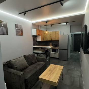 Сдается 1-комнатная квартира, 45 м²
